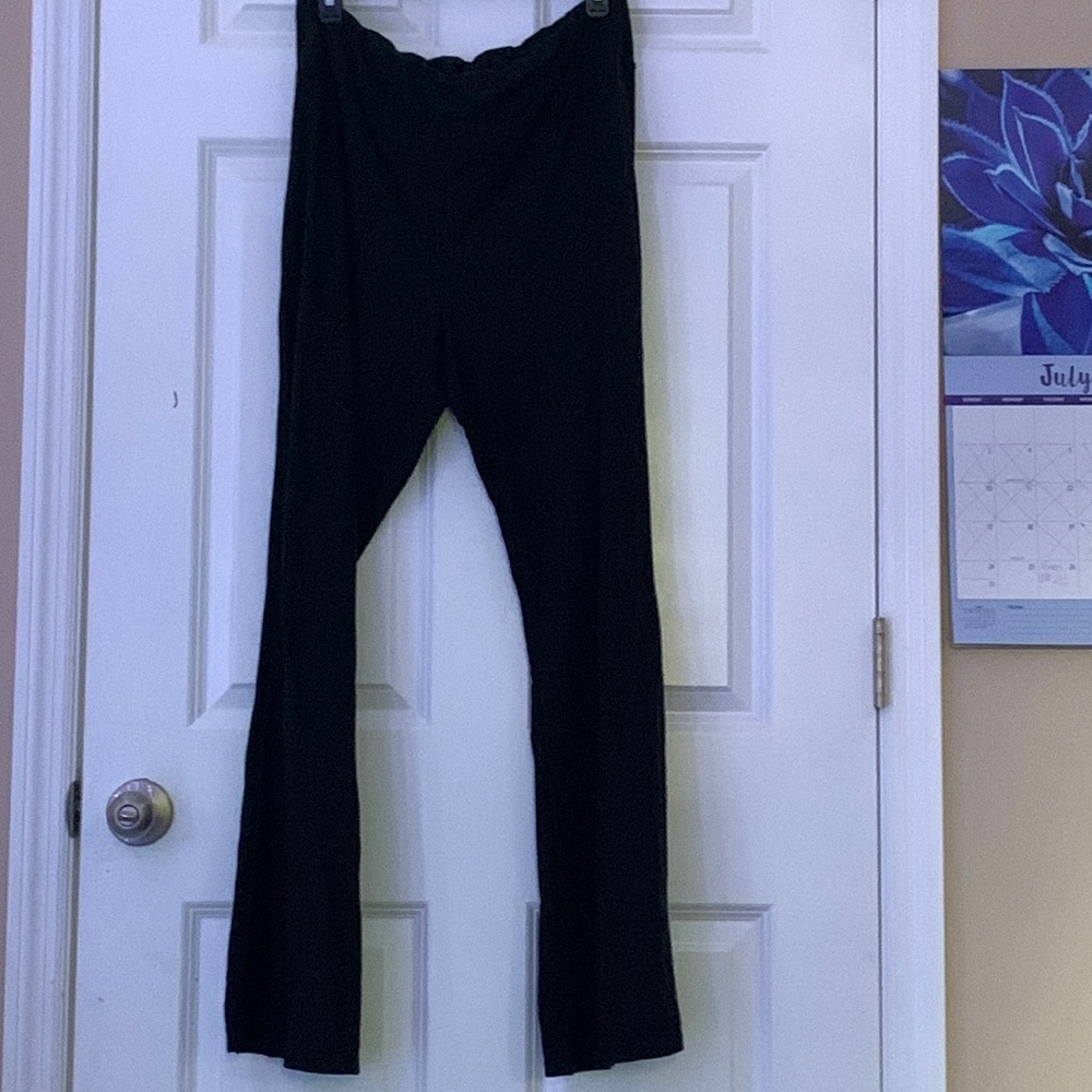 Bellbottom leggings